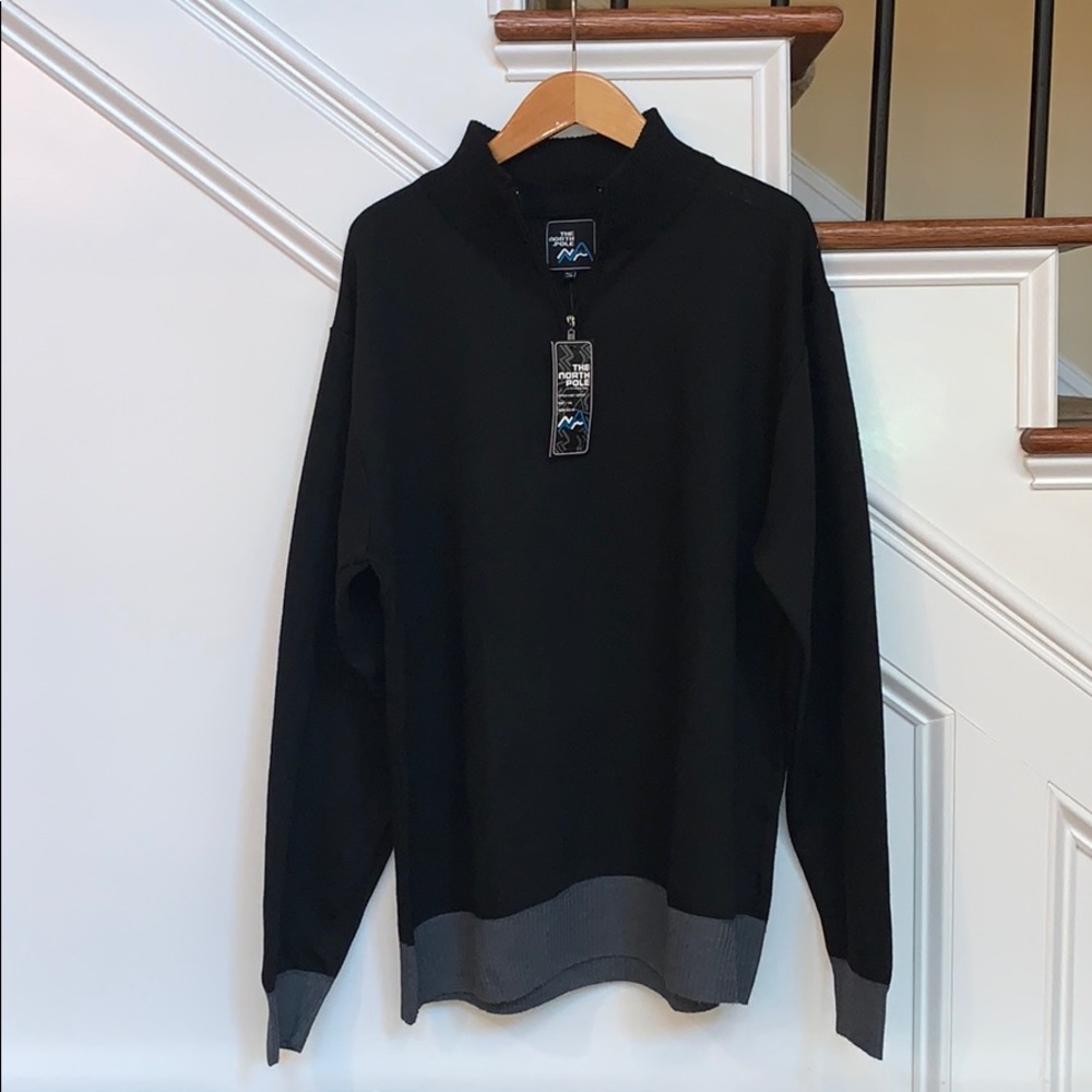 The North Pole NWT men’s black sweater